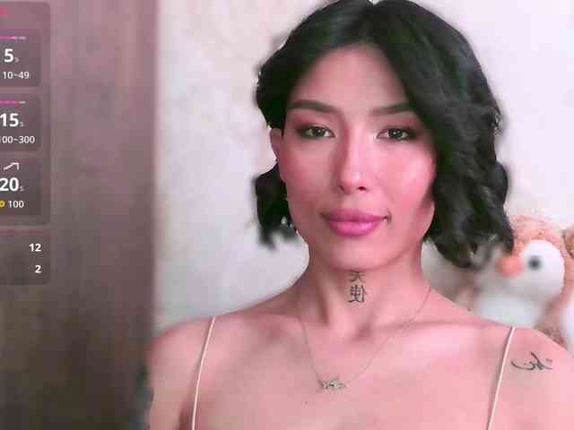 Girl-next-door webcam