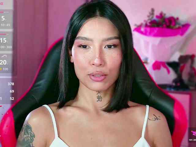 Girl-next-door webcam