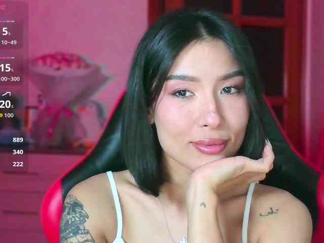 Girl-next-door webcam