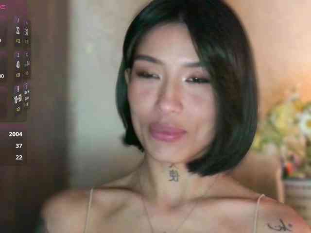 Girl-next-door webcam