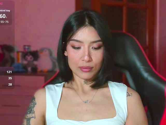 Girl-next-door webcam