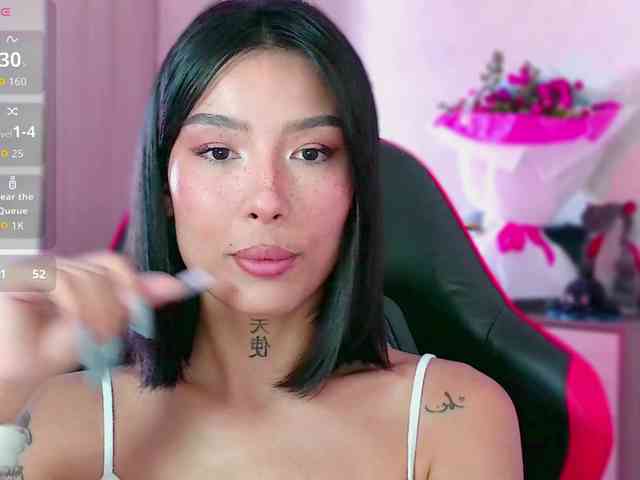 Girl-next-door webcam