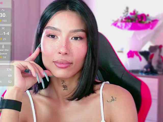 Girl-next-door webcam