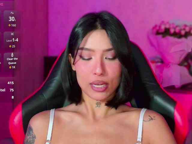 Girl-next-door webcam
