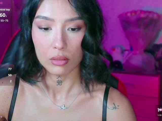 Girl-next-door webcam