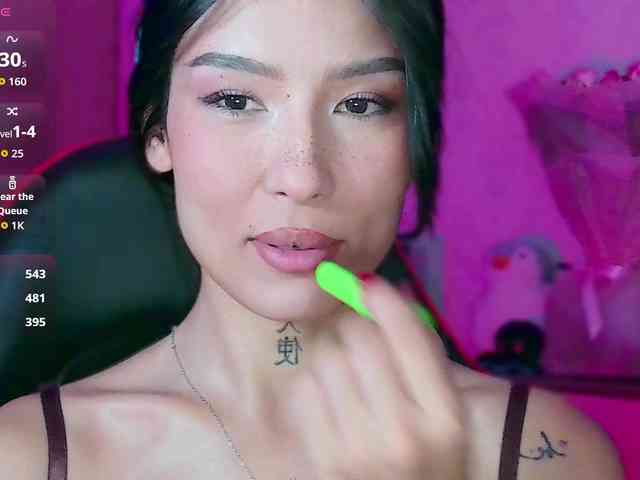 Girl-next-door webcam