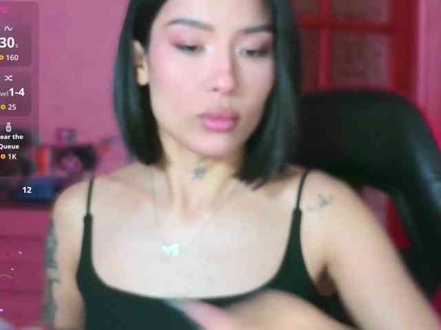 Girl-next-door webcam