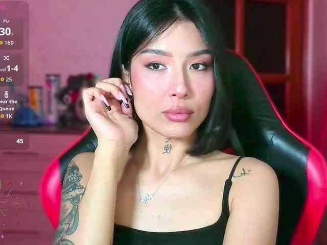 Girl-next-door webcam