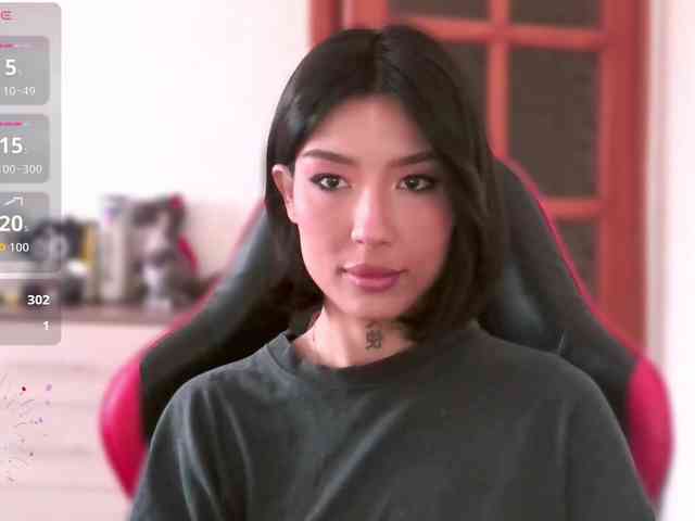 Girl-next-door webcam