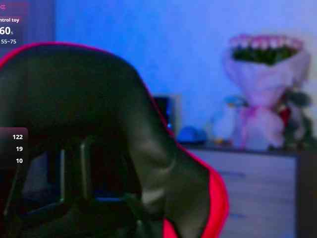 Girl-next-door webcam