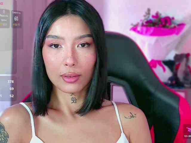 Girl-next-door webcam