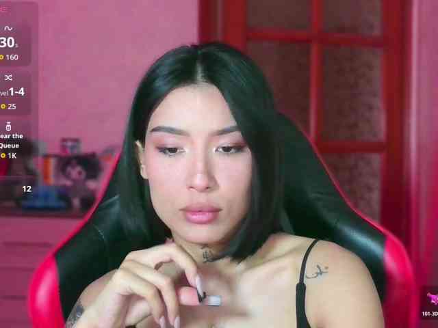 Girl-next-door webcam