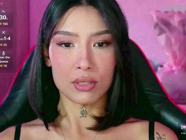 Girl-next-door webcam