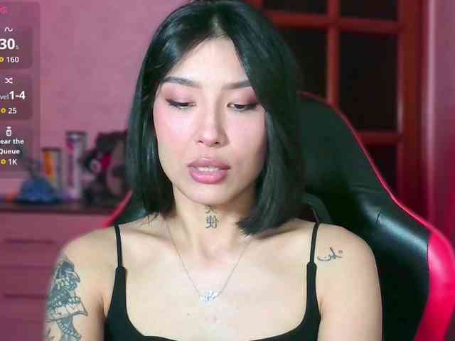 Girl-next-door webcam