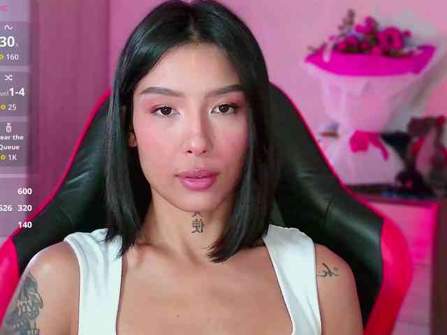 Girl-next-door webcam