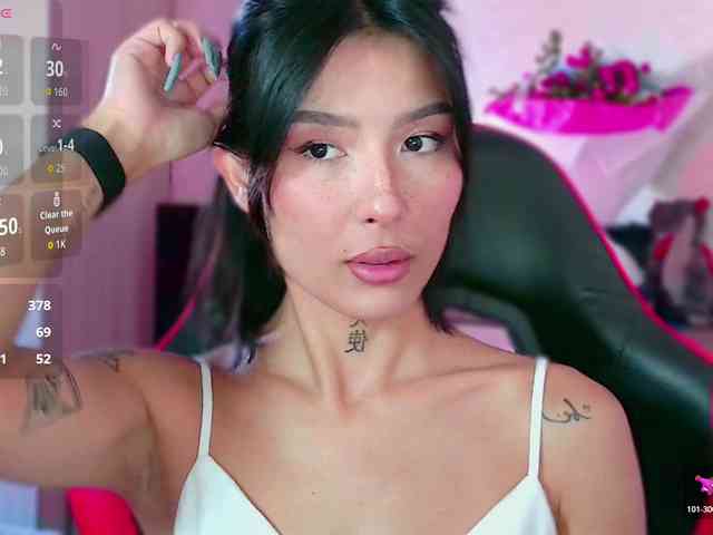 Girl-next-door webcam