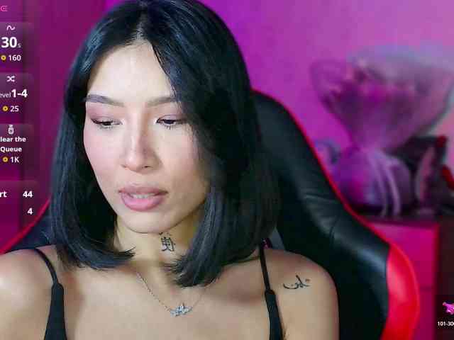 Girl-next-door webcam
