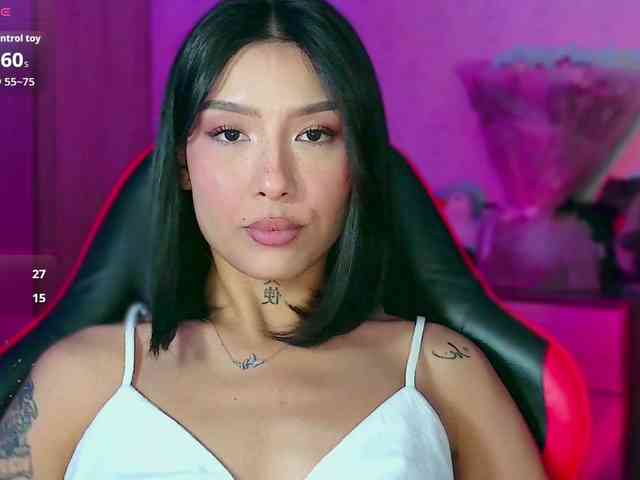 Girl-next-door webcam