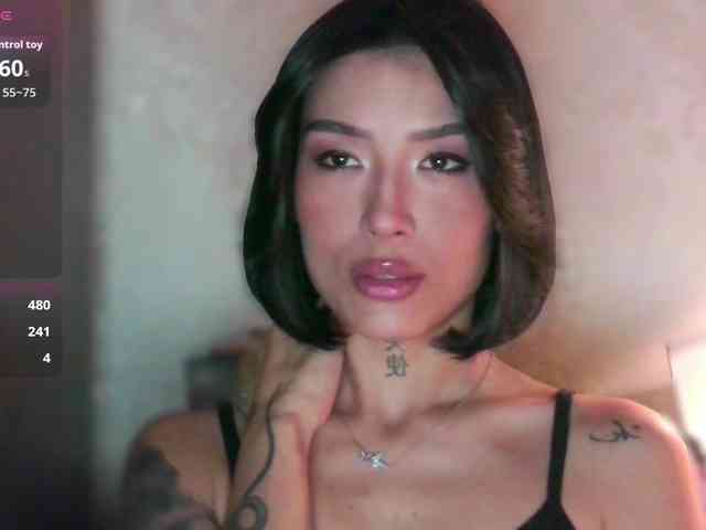 Girl-next-door webcam