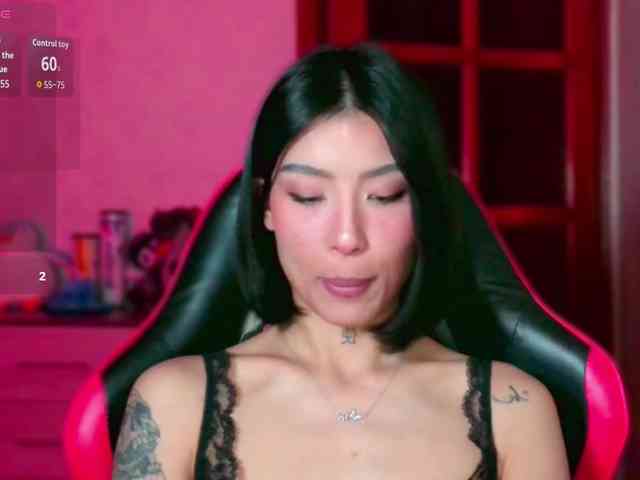Girl-next-door webcam