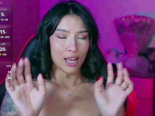 Girl-next-door webcam