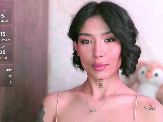 Girl-next-door webcam