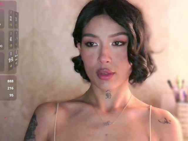 Girl-next-door webcam