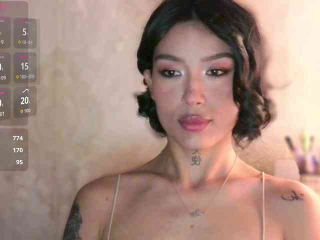 Girl-next-door webcam