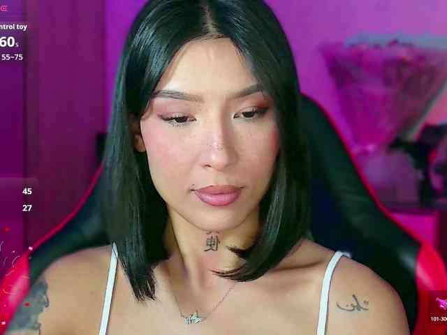 Girl-next-door webcam
