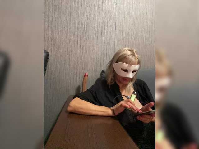 achilessynpilea live cam on BongaCams