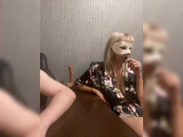 achilessynpilea live cam on BongaCams