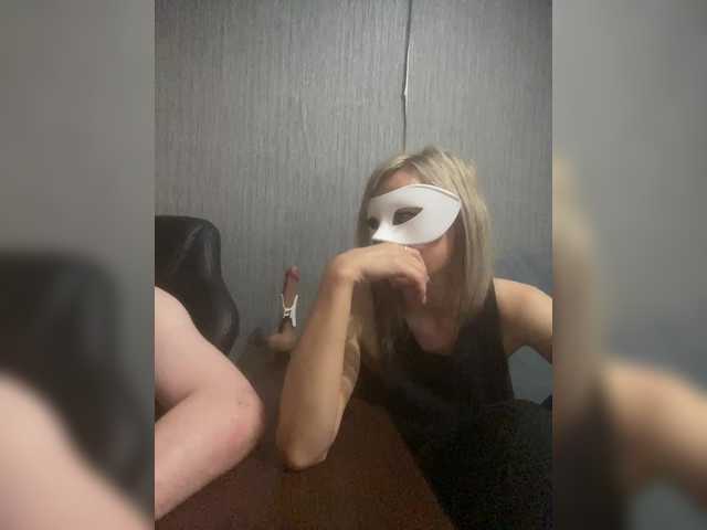 achilessynpilea live cam on BongaCams