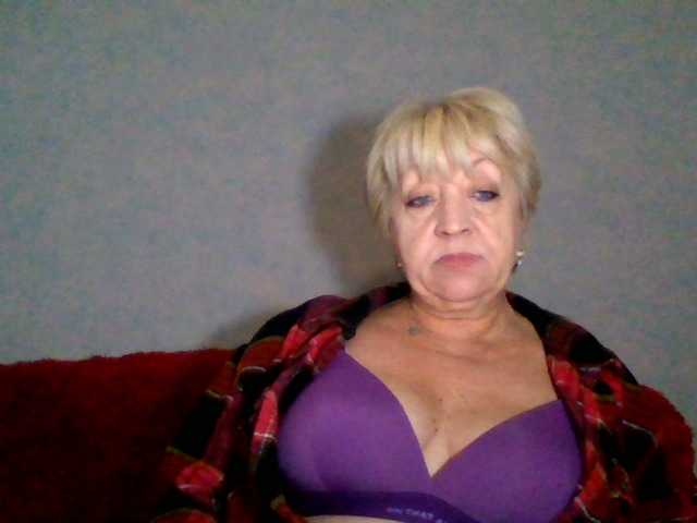 AnjelElinor live cam on BongaCams