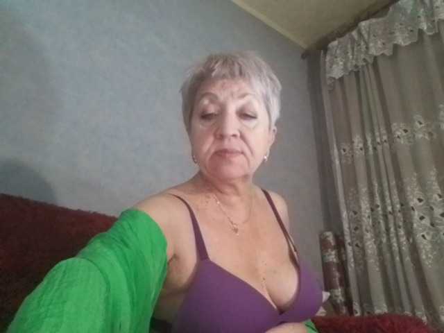 AnjelElinor live cam on BongaCams