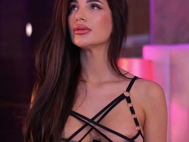 RaisaKali's BongaCams show and profile