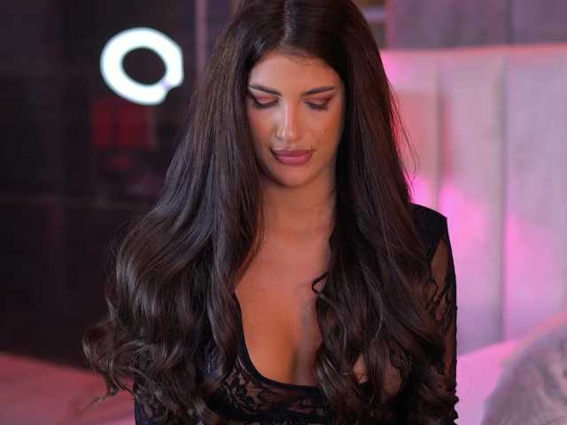 Sex chat gratuit in direct cu RaisaKali pe BongaCams