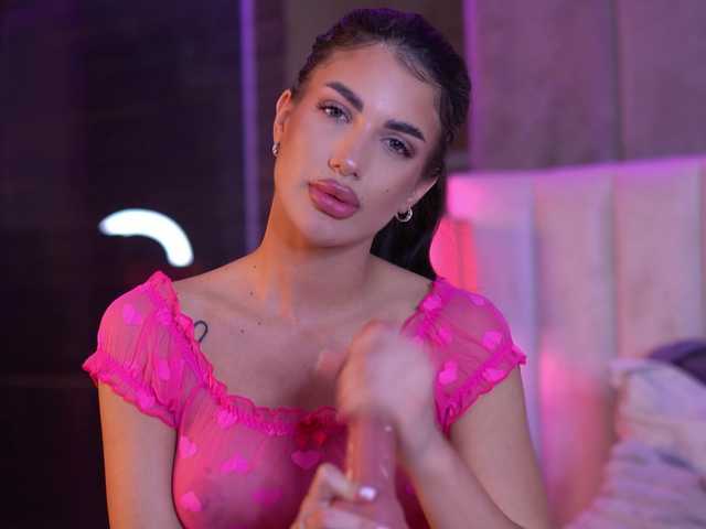 Sex chat gratuit in direct cu RaisaKali pe BongaCams