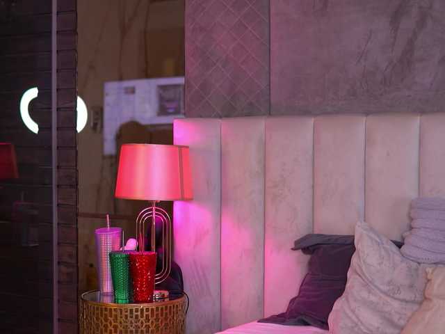 Sex chat gratuit in direct cu RaisaKali pe BongaCams