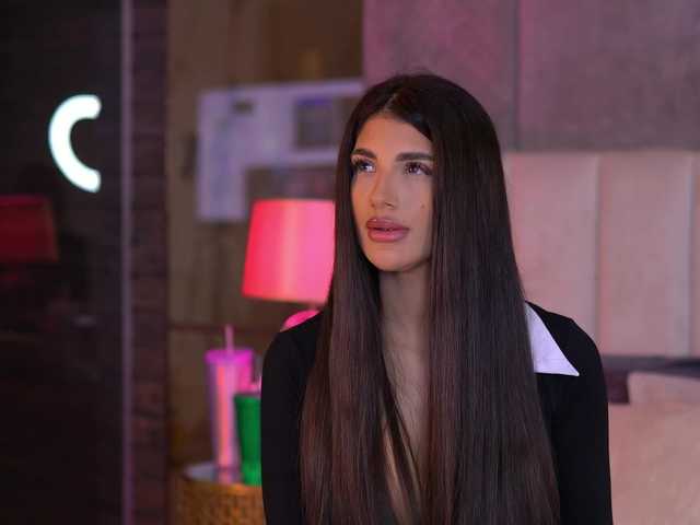 Sex chat gratuit in direct cu RaisaKali pe BongaCams