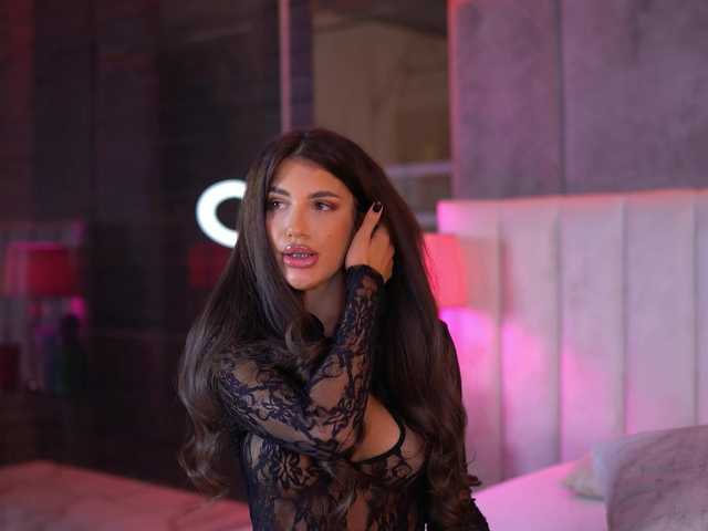 Sex chat gratuit in direct cu RaisaKali pe BongaCams