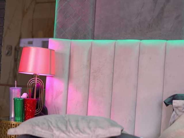 RaisaKali live cam on BongaCams