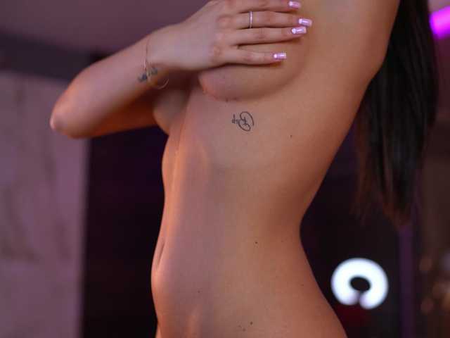 Sex chat gratuit in direct cu RaisaKali pe BongaCams