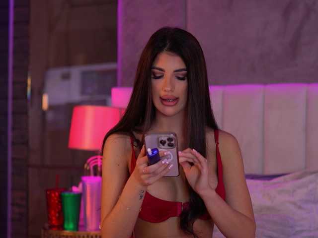 Sex chat gratuit in direct cu RaisaKali pe BongaCams