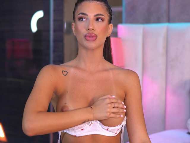 Sex chat gratuit in direct cu RaisaKali pe BongaCams