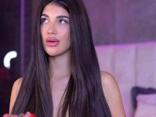 RaisaKali Live Webcam on BongaCams