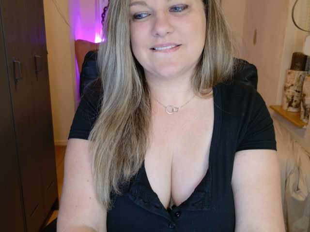 MissKim live cam on BongaCams