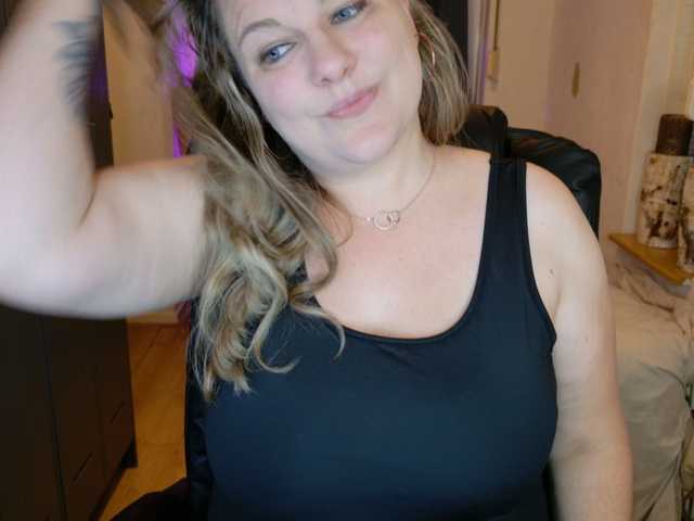 MissKim live cam on BongaCams