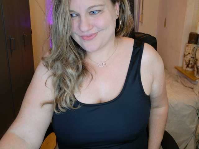MissKim live cam on BongaCams