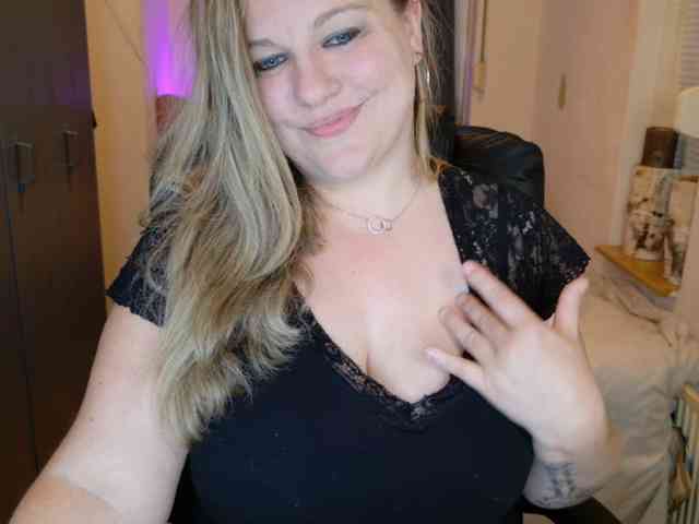 MissKim webcam