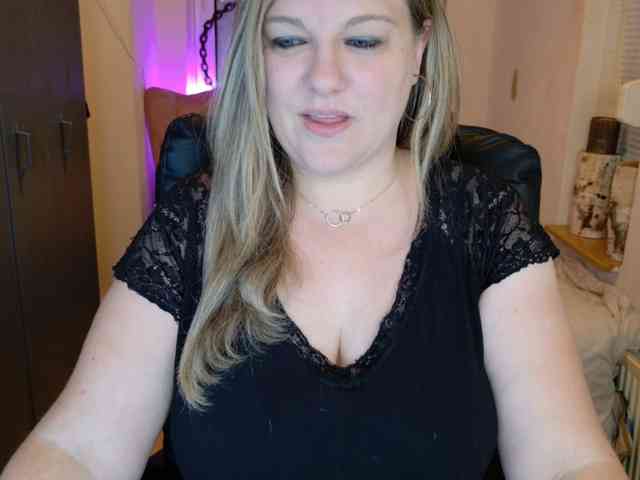 MissKim webcam